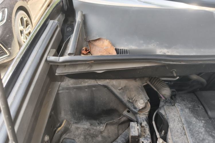 Used Toyota Highlander 2013 2.7L 2WD 7-Seater Explorer Edition Engine Bay Right