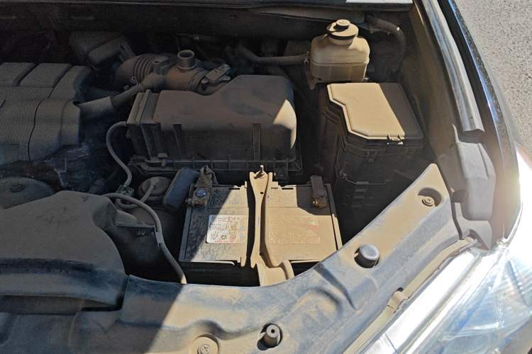 Used Toyota Highlander 2013 2.7L Two-Wheel Drive 7-Seater Zijin Edition Engine Bay Right