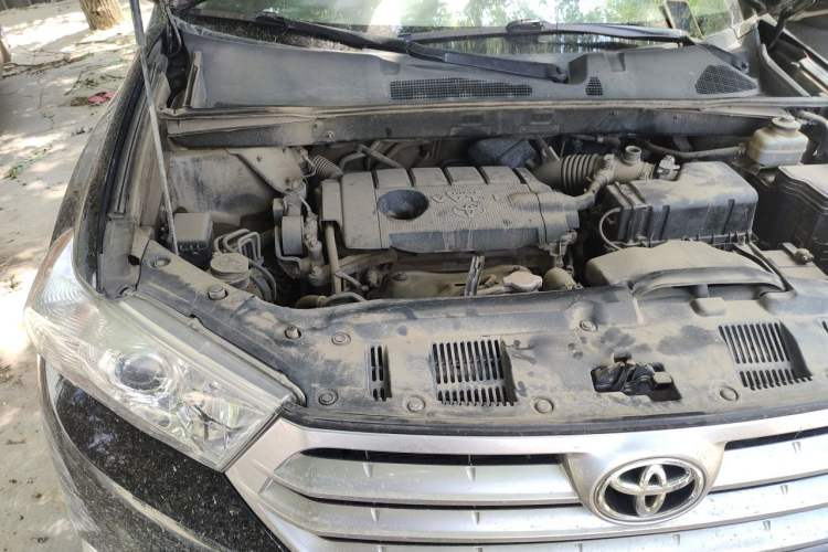 Used Toyota Highlander 2013 2.7L Two-Wheel Drive 7-Seater Zijin Edition Engine Bay Right