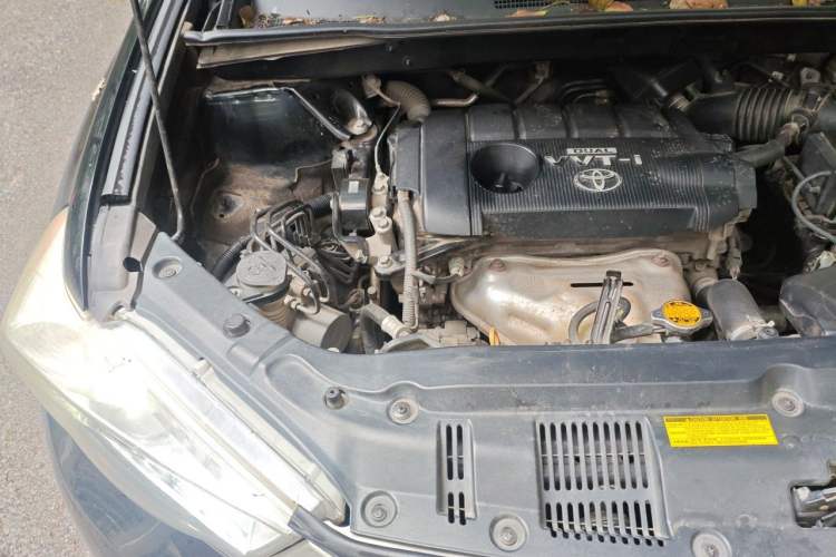 Used Toyota Highlander 2013 2.7L Two-Wheel Drive 5-Seater Purple Gold Edition Engine Bay Right