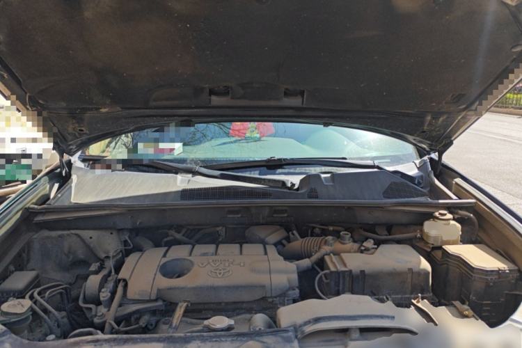 Used Toyota Highlander 2013 2.7L Two-Wheel Drive 7-Seater Zijin Edition Engine Bay