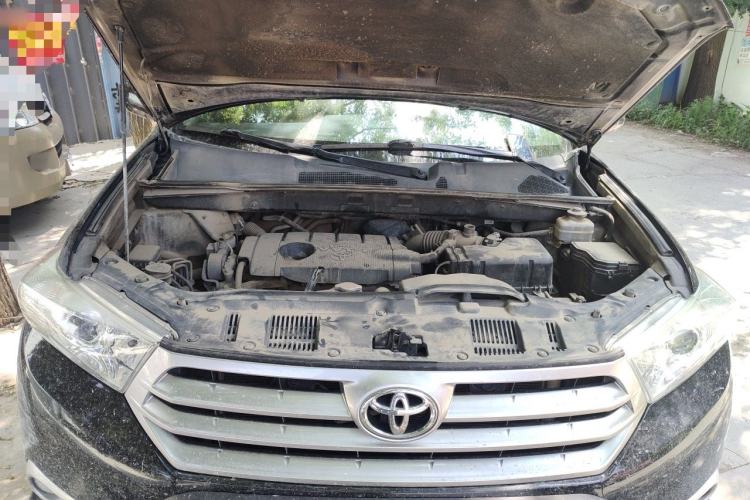 Used Toyota Highlander 2013 2.7L Two-Wheel Drive 7-Seater Zijin Edition Engine Bay