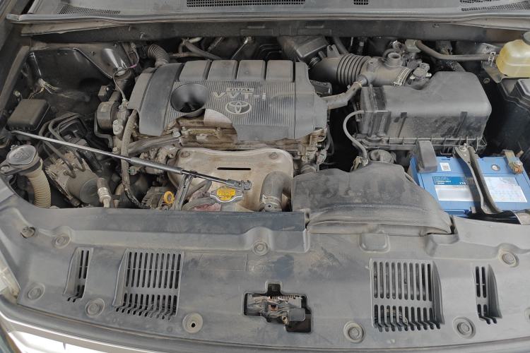 Used Toyota Highlander 2013 2.7L Two-Wheel Drive 7-Seater Zijin Edition Engine Bay