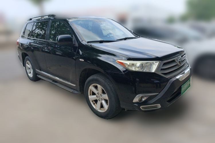 Used Toyota Highlander 2013 2.7L Two-Wheel Drive 5-Seater Purple Gold Edition Front Right 45 Deg