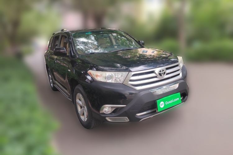 Used Toyota Highlander 2013 2.7L Two-Wheel Drive 5-Seater Purple Gold Edition Front Right 45 Deg