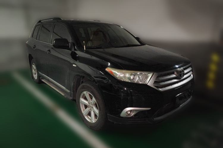 Used Toyota Highlander 2013 2.7L Two-Wheel Drive 5-Seater Purple Gold Edition Front Right 45 Deg