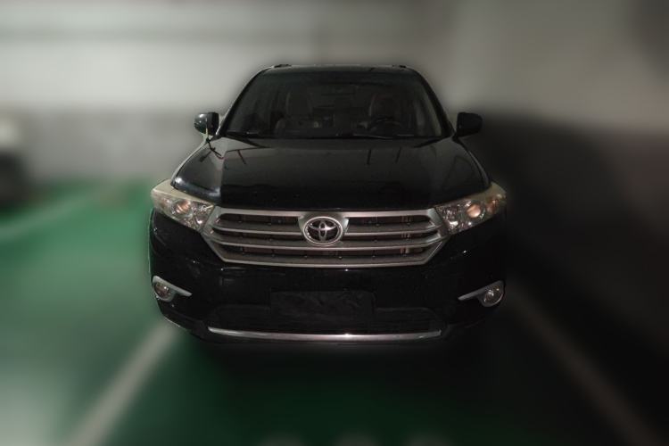 Used Toyota Highlander 2013 2.7L Two-Wheel Drive 5-Seater Purple Gold Edition Front