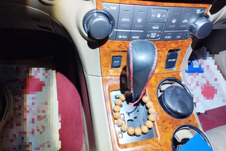 Used Toyota Highlander 2013 2.7L Two-Wheel Drive 7-Seater Zijin Edition Gear Lever