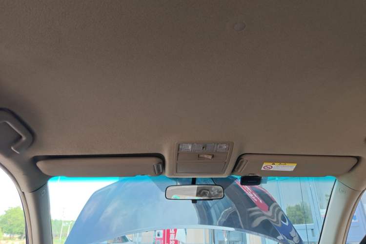 Used Toyota Highlander 2013 2.7L Two-Wheel Drive 5-Seater Purple Gold Edition Headliner
