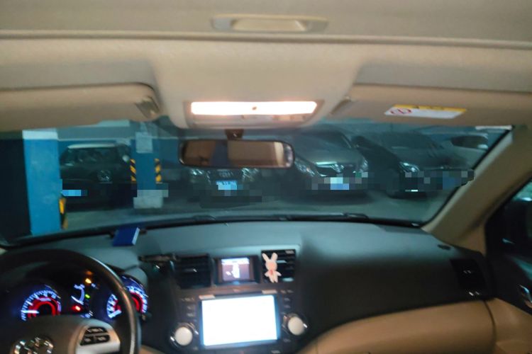 Used Toyota Highlander 2013 2.7L Two-Wheel Drive 7-Seater Zijin Edition Headliner
