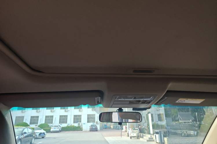 Used Toyota Highlander 2013 2.7L Two-Wheel Drive 7-Seater Zijin Edition Headliner