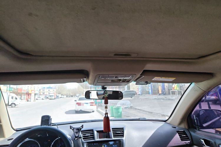 Used Toyota Highlander 2013 2.7L Two-Wheel Drive 7-Seater Zijin Edition Headliner