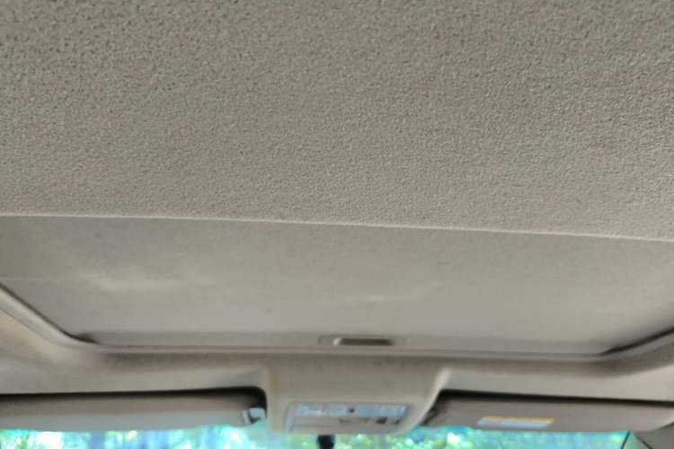 Used Toyota Highlander 2013 2.7L Two-Wheel Drive 7-Seater Zijin Edition Headliner