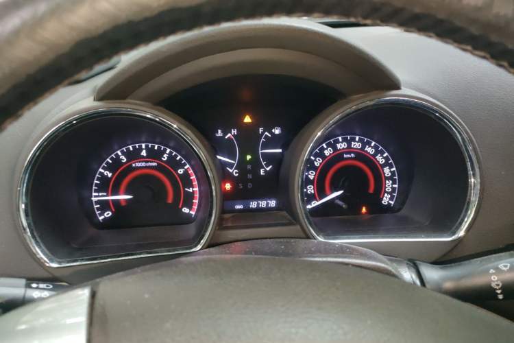 Used Toyota Highlander 2013 2.7L Two-Wheel Drive 7-Seater Zijin Edition Instrument Cluster