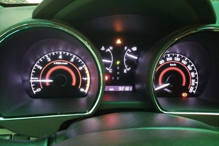 Used Toyota Highlander 2013 2.7L Two-Wheel Drive 7-Seater Zijin Edition Instrument Cluster