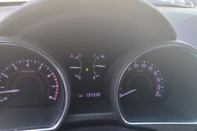 Used Toyota Highlander 2013 2.7L Two-Wheel Drive 5-Seater Purple Gold Edition Instrument Cluster