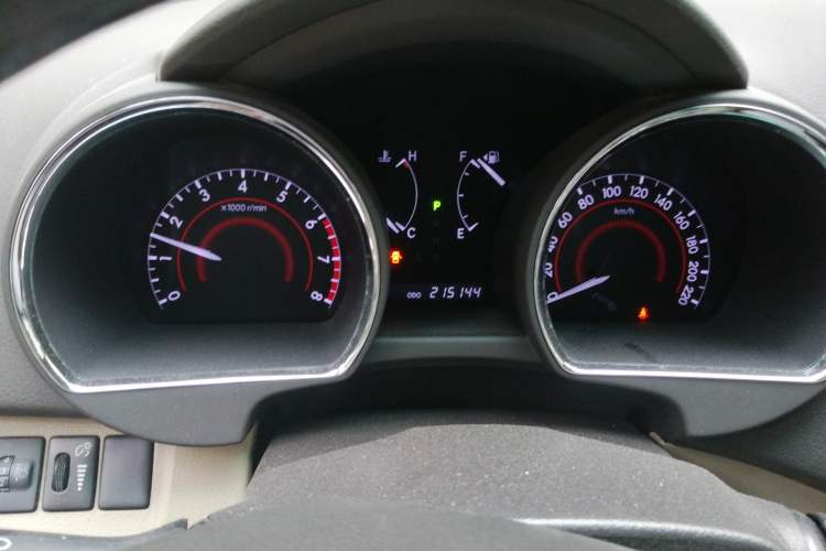 Used Toyota Highlander 2013 2.7L Two-Wheel Drive 5-Seater Purple Gold Edition Instrument Cluster