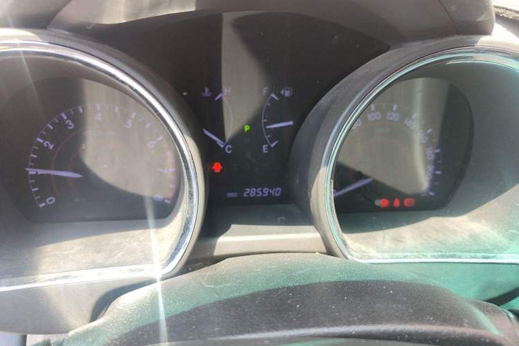 Used Toyota Highlander 2013 2.7L Two-Wheel Drive 5-Seater Purple Gold Edition Instrument Cluster