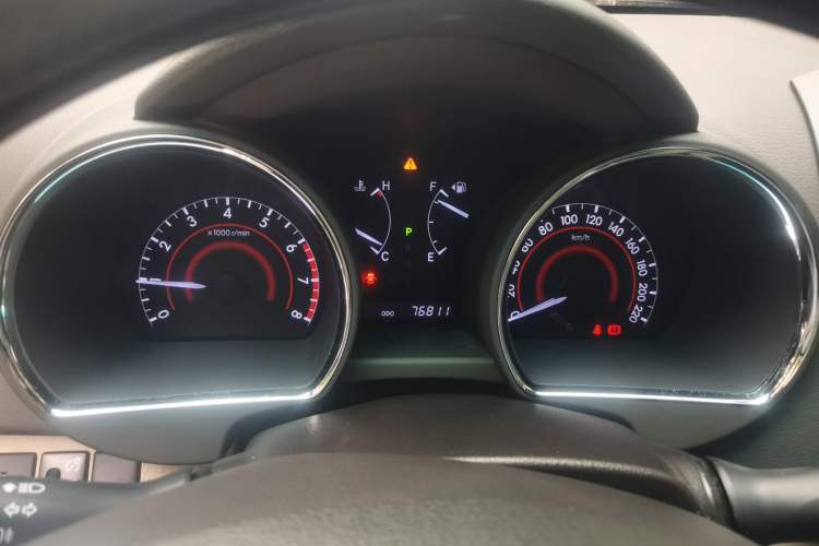 Used Toyota Highlander 2013 2.7L Two-Wheel Drive 7-Seater Zijin Edition Instrument Cluster