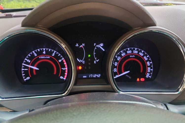 Used Toyota Highlander 2013 2.7L Two-Wheel Drive 5-Seater Purple Gold Edition Instrument Cluster