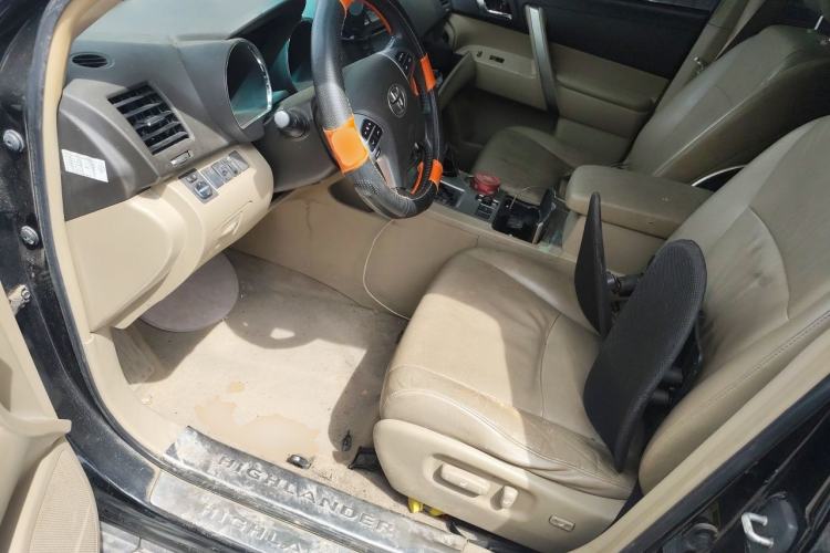 Used Toyota Highlander 2013 2.7L Two-Wheel Drive 7-Seater Zijin Edition Left Front Seat