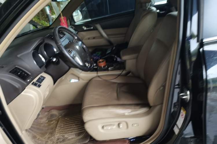 Used Toyota Highlander 2013 2.7L Two-Wheel Drive 7-Seater Zijin Edition Left Front Seat