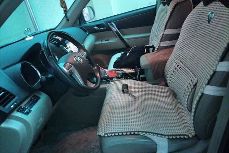 Used Toyota Highlander 2013 2.7L Two-Wheel Drive 7-Seater Zijin Edition Left Front Seat
