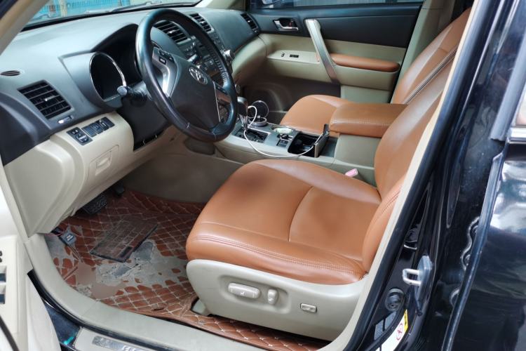 Used Toyota Highlander 2013 2.7L Two-Wheel Drive 7-Seater Zijin Edition Left Front Seat