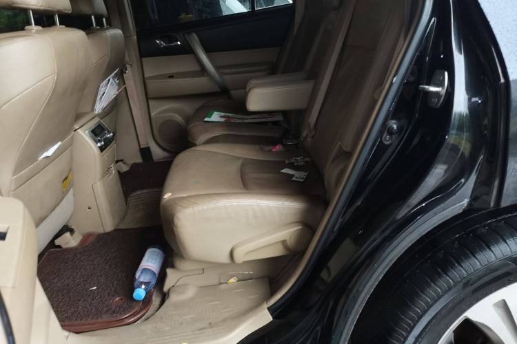 Used Toyota Highlander 2013 2.7L Two-Wheel Drive 7-Seater Zijin Edition Left Rear Seat