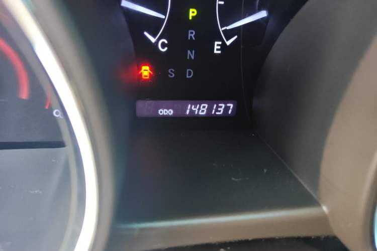Used Toyota Highlander 2013 2.7L Two-Wheel Drive 7-Seater Zijin Edition Odometer Close Up