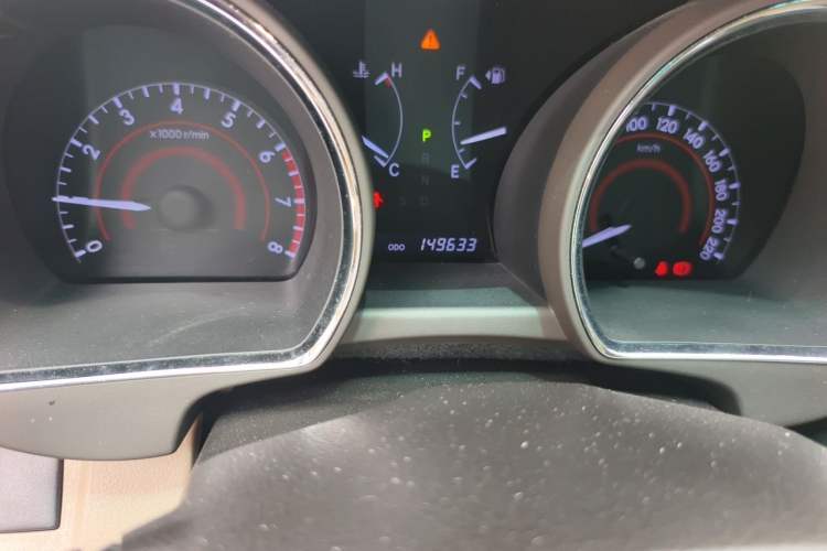 Used Toyota Highlander 2013 2.7L Two-Wheel Drive 7-Seater Zijin Edition Odometer Close Up