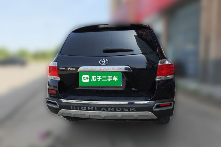 Used Toyota Highlander 2013 2.7L Two-Wheel Drive 5-Seater Purple Gold Edition Rear