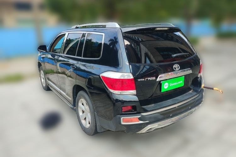 Used Toyota Highlander 2013 2.7L Two-Wheel Drive 5-Seater Purple Gold Edition Rear Left 45 Deg