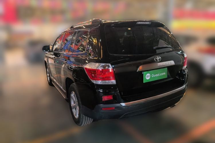 Used Toyota Highlander 2013 2.7L Two-Wheel Drive 5-Seater Purple Gold Edition Rear Left 45 Deg