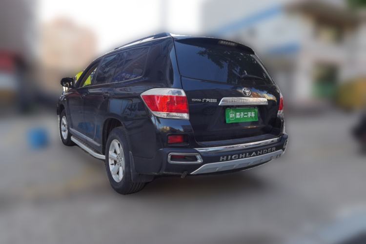 Used Toyota Highlander 2013 2.7L Two-Wheel Drive 5-Seater Purple Gold Edition Rear Left 45 Deg