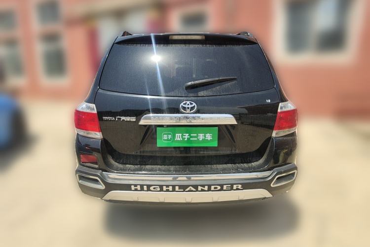 Used Toyota Highlander 2013 2.7L Two-Wheel Drive 5-Seater Purple Gold Edition Rear