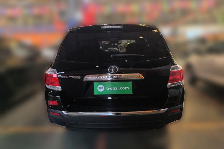 Used Toyota Highlander 2013 2.7L Two-Wheel Drive 5-Seater Purple Gold Edition Rear