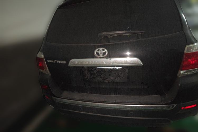 Used Toyota Highlander 2013 2.7L Two-Wheel Drive 5-Seater Purple Gold Edition Rear