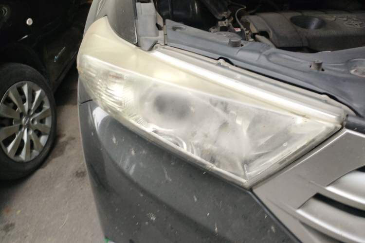 Used Toyota Highlander 2013 2.7L Two-Wheel Drive 7-Seater Zijin Edition Right Front Headlight