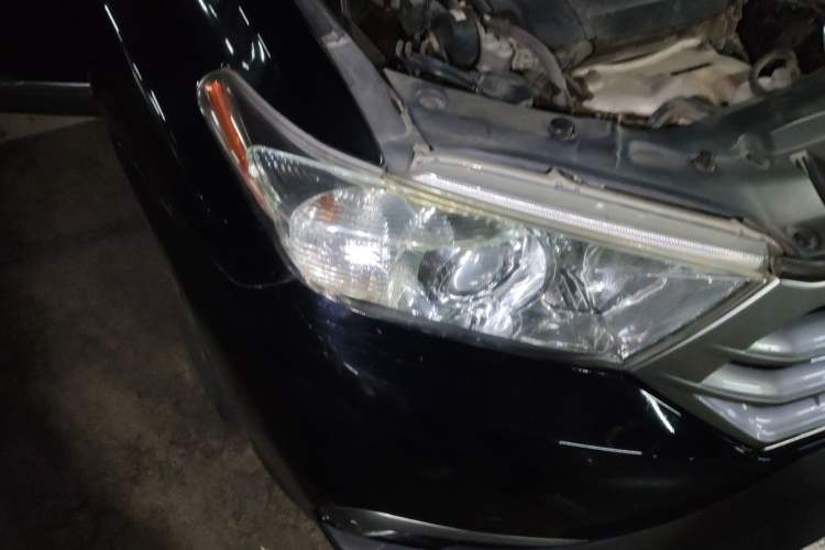 Used Toyota Highlander 2013 2.7L Two-Wheel Drive 7-Seater Zijin Edition Right Front Headlight