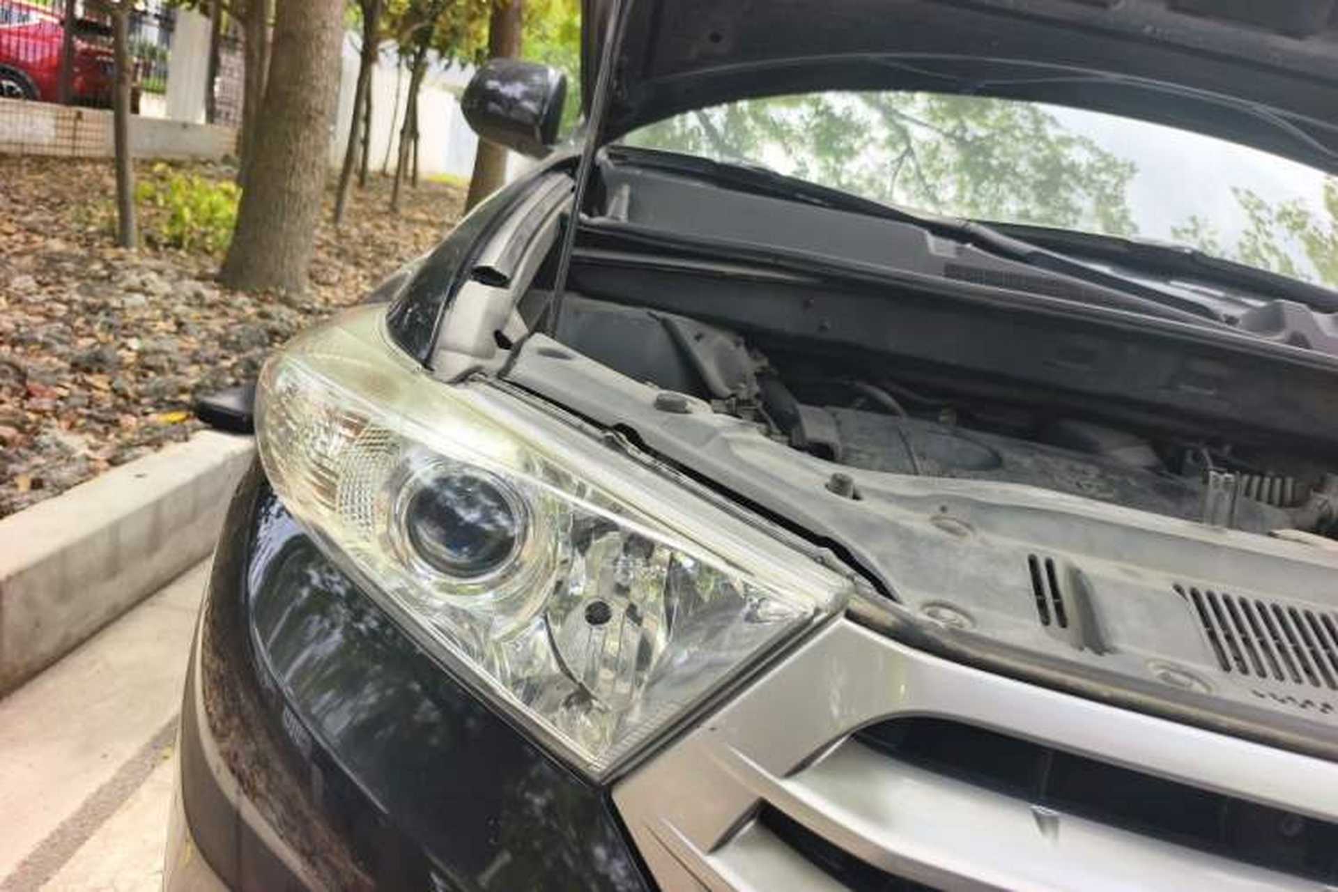 Used Toyota Highlander 2013 2.7L Two-Wheel Drive 7-Seater Zijin Edition Right Front Headlight