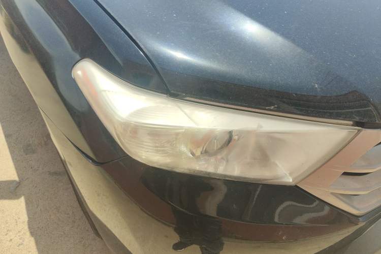 Used Toyota Highlander 2013 2.7L Two-Wheel Drive 5-Seater Purple Gold Edition Right Front Headlight