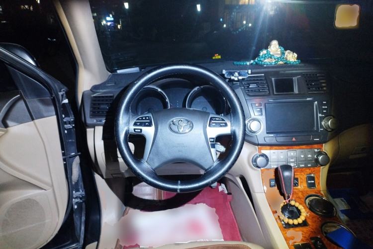 Used Toyota Highlander 2013 2.7L Two-Wheel Drive 7-Seater Zijin Edition Steering Wheel