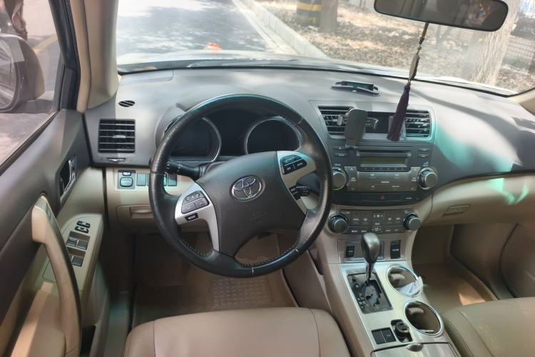 Used Toyota Highlander 2013 2.7L Two-Wheel Drive 7-Seater Zijin Edition Steering Wheel