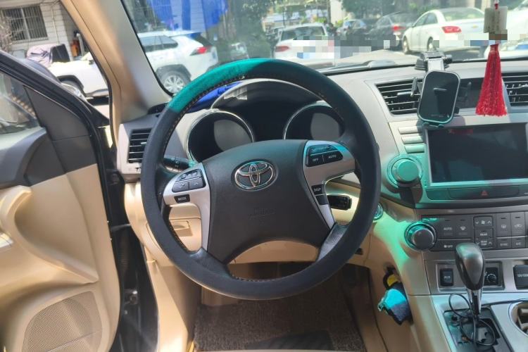 Used Toyota Highlander 2013 2.7L 2WD 7-Seater Explorer Edition Steering Wheel