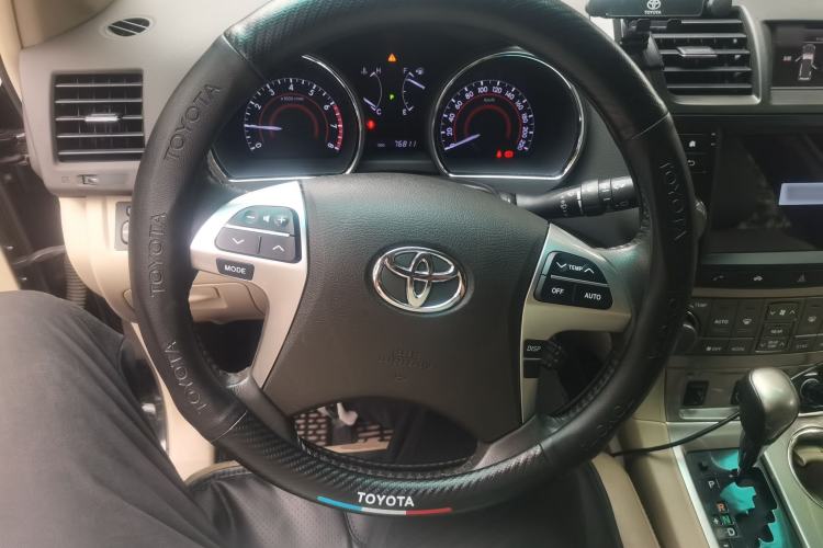 Used Toyota Highlander 2013 2.7L Two-Wheel Drive 7-Seater Zijin Edition Steering Wheel