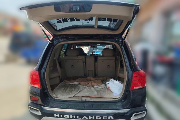 Used Toyota Highlander 2013 2.7L Two-Wheel Drive 7-Seater Zijin Edition Trunk