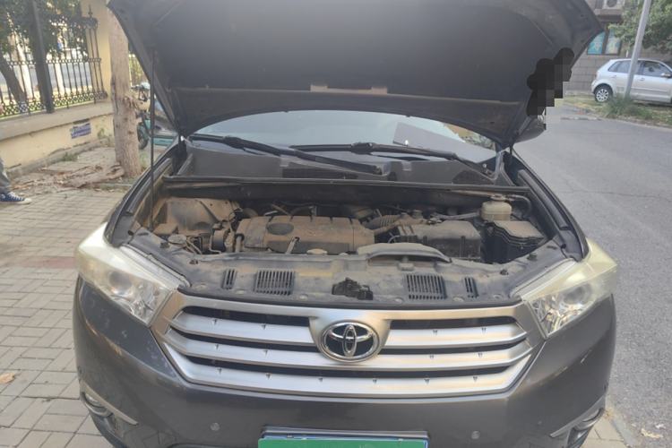 Used Toyota Highlander 2013 2.7L Two-Wheel Drive 7-Seater Zijin Edition Engine Bay