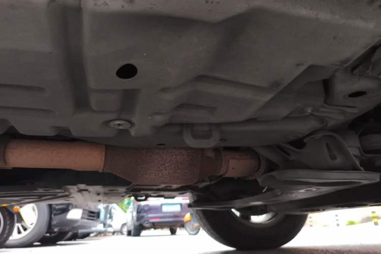 Used Toyota Highlander 2013 2.7L Two-Wheel Drive 5-Seater Purple Gold Edition Chassis Front Right