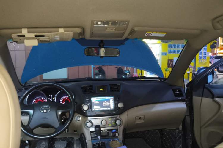 Used Toyota Highlander 2013 2.7L Two-Wheel Drive 5-Seater Purple Gold Edition Headliner